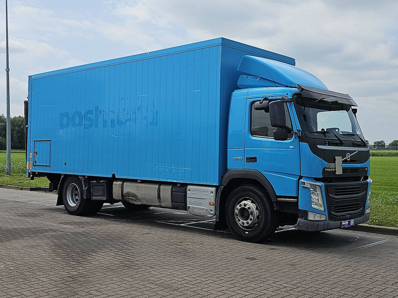 Volvo FM 370 TAILLIFT - Camion fourgon: photos 5 Volvo FM 370 TAILLIFT - Camion fourgon: photos 5