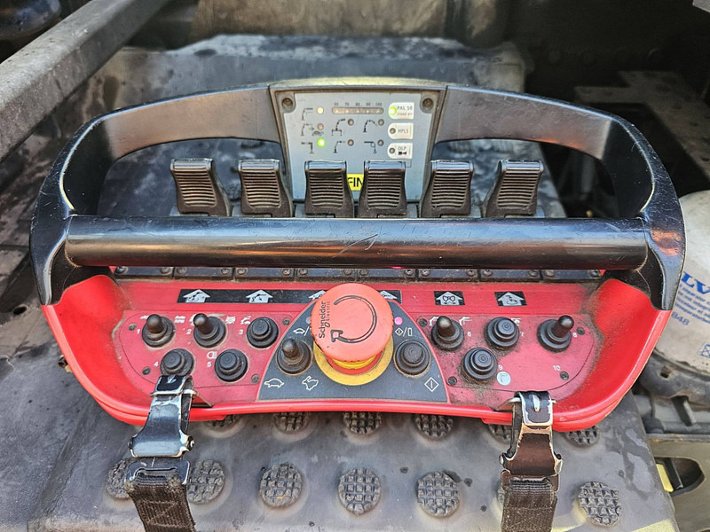 Camion plateau, Camion grue Volvo FM 500 8X2 PK33002 6X HYDR.: photos 18