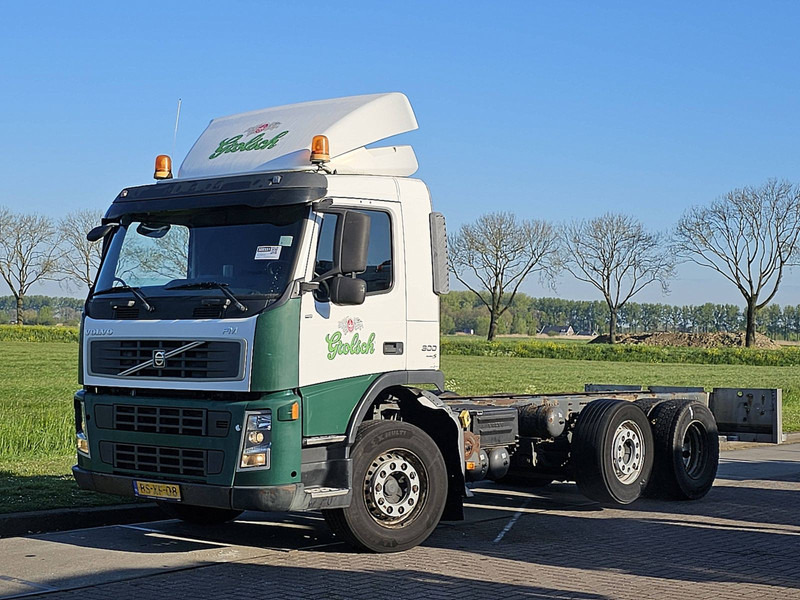 Volvo FM 9.300 6X2 NL-TRUCK - Châssis cabine: photos 2 Volvo FM 9.300 6X2 NL-TRUCK - Châssis cabine: photos 2
