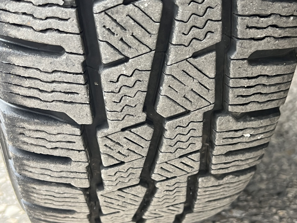 Iveco Daily 35C18 3.0 Euro4 Tempomat 4,15m Koffer+ LBW - Fourgon: photos 3 Iveco Daily 35C18 3.0 Euro4 Tempomat 4,15m Koffer+ LBW - Fourgon: photos 3