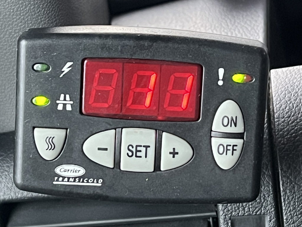 Mercedes-Benz Sprinter 316 CDI 4x4 3,4m CarrierViento Tiefkühl - Véhicule utilitaire frigorifique: photos 2 Mercedes-Benz Sprinter 316 CDI 4x4 3,4m CarrierViento Tiefkühl - Véhicule utilitaire frigorifique: photos 2