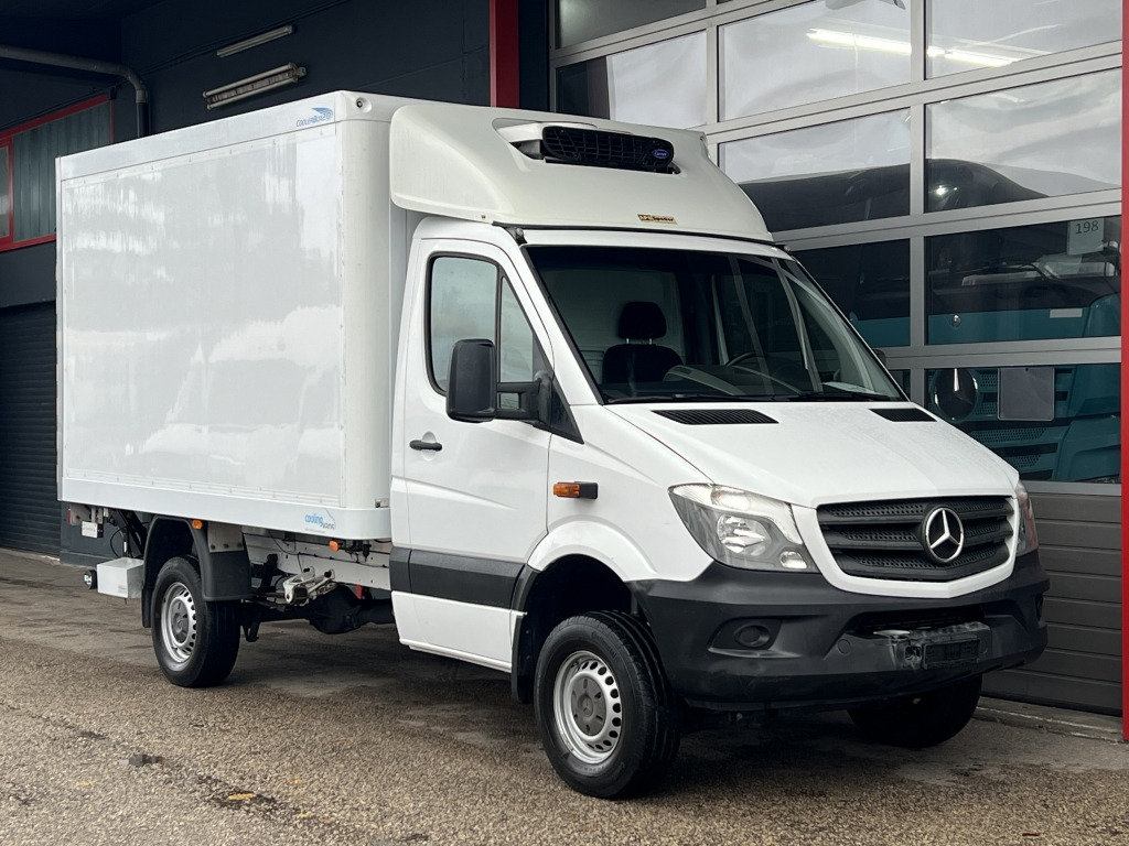 Mercedes-Benz Sprinter 316 CDI 4x4 3,4m CarrierViento Tiefkühl - Véhicule utilitaire frigorifique: photos 1 Mercedes-Benz Sprinter 316 CDI 4x4 3,4m CarrierViento Tiefkühl - Véhicule utilitaire frigorifique: photos 1