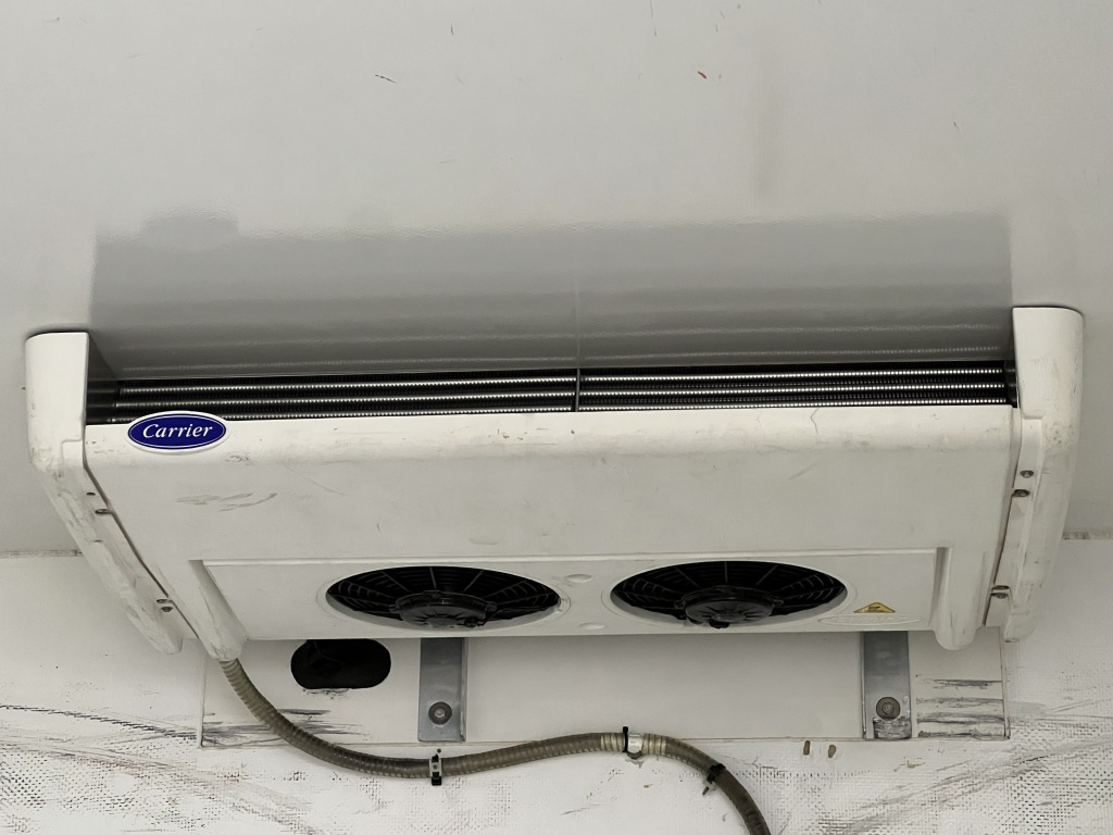 Mercedes-Benz Sprinter 316 CDI 4x4 3,4m CarrierViento Tiefkühl - Véhicule utilitaire frigorifique: photos 4 Mercedes-Benz Sprinter 316 CDI 4x4 3,4m CarrierViento Tiefkühl - Véhicule utilitaire frigorifique: photos 4