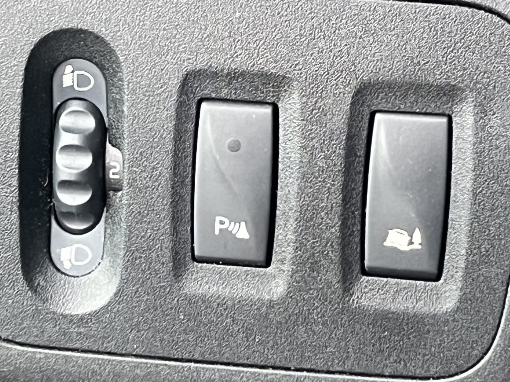 Opel Movano Klima MAXI Parkpilotsyst Heckflügeltüren - Fourgon utilitaire: photos 3 Opel Movano Klima MAXI Parkpilotsyst Heckflügeltüren - Fourgon utilitaire: photos 3