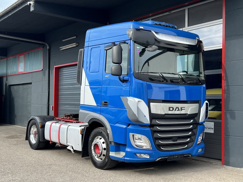 Daf XF 480 Stand+Klimaaut. NAVI ACC 2x Nebenantrieb - Tracteur routier: photos 1 Daf XF 480 Stand+Klimaaut. NAVI ACC 2x Nebenantrieb - Tracteur routier: photos 1