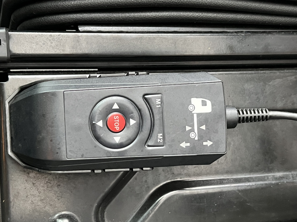 Mercedes-Benz Actros 1843 Klima Retarder ACC-Abstandstempomat - Tracteur routier: photos 5 Mercedes-Benz Actros 1843 Klima Retarder ACC-Abstandstempomat - Tracteur routier: photos 5