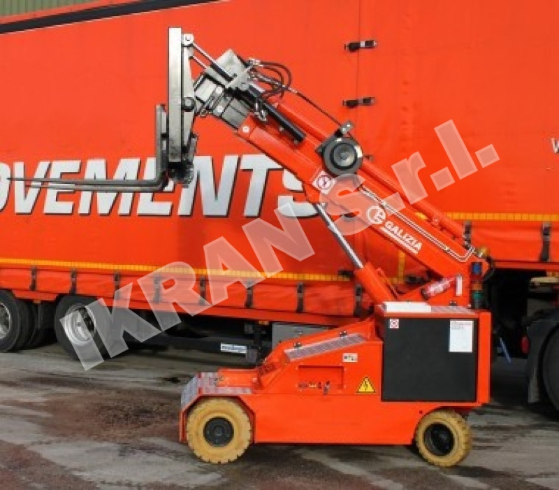 Galizia GF 30 - Mini grue: photos 2 Galizia GF 30 - Mini grue: photos 2