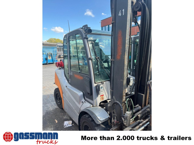 RX 70-45 Frontstapler - Engins de chantier: photos 3 RX 70-45 Frontstapler - Engins de chantier: photos 3