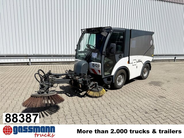 Hako Multicar Citymaster 2000 3B Kehrmaschine 4x2 - Balayeuse de voirie: photos 1 Hako Multicar Citymaster 2000 3B Kehrmaschine 4x2 - Balayeuse de voirie: photos 1