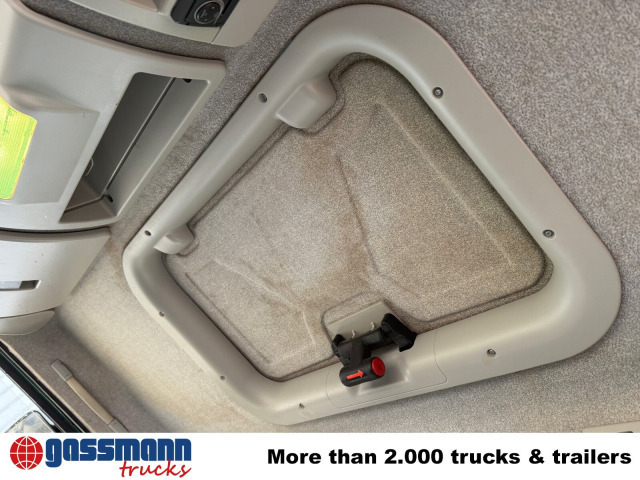 Iveco ML80E18/P 4x2, City-Abroller - Camion ampliroll: photos 5 Iveco ML80E18/P 4x2, City-Abroller - Camion ampliroll: photos 5