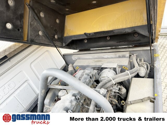 Iveco Trakker AD260T36 6x4, AMV Hubsteiger + - Camion citerne, Camion grue: photos 3 Iveco Trakker AD260T36 6x4, AMV Hubsteiger + - Camion citerne, Camion grue: photos 3