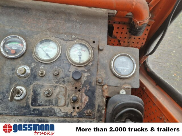 Chariot élévateur diesel LMV 8/D Gabelstapler, 8 to Hubkraft, Oldtimer: photos 10 Chariot élévateur diesel LMV 8/D Gabelstapler, 8 to Hubkraft, Oldtimer: photos 10