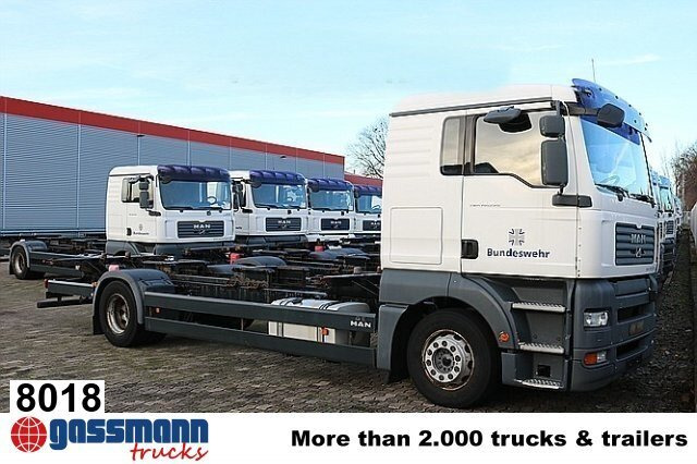 MAN TGA 18.350 4x2 LL, Fahrschule - Camion porte-conteneur/ Caisse mobile: photos 1 MAN TGA 18.350 4x2 LL, Fahrschule - Camion porte-conteneur/ Caisse mobile: photos 1
