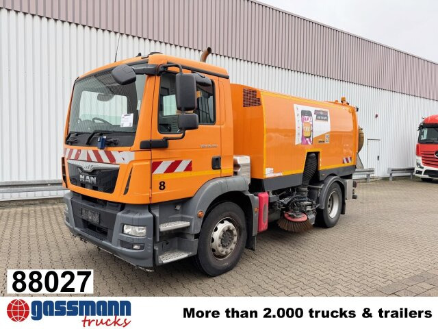 MAN TGM 18.250 4X2 BB, Kehrmaschine Brock SL200/2 - Balayeuse de voirie: photos 1 MAN TGM 18.250 4X2 BB, Kehrmaschine Brock SL200/2 - Balayeuse de voirie: photos 1