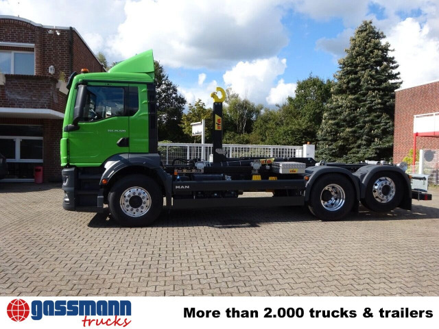 MAN TGS 26.520 6x2-2 BL, Liftachse - Camion ampliroll: photos 2 MAN TGS 26.520 6x2-2 BL, Liftachse - Camion ampliroll: photos 2