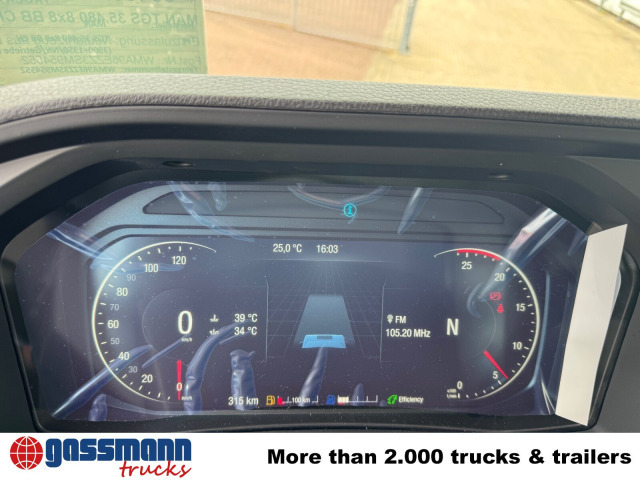 MAN TGS 35.480 8x8 BB CH, Hohe Bauart, Nebenantrieb - Châssis cabine: photos 3 MAN TGS 35.480 8x8 BB CH, Hohe Bauart, Nebenantrieb - Châssis cabine: photos 3