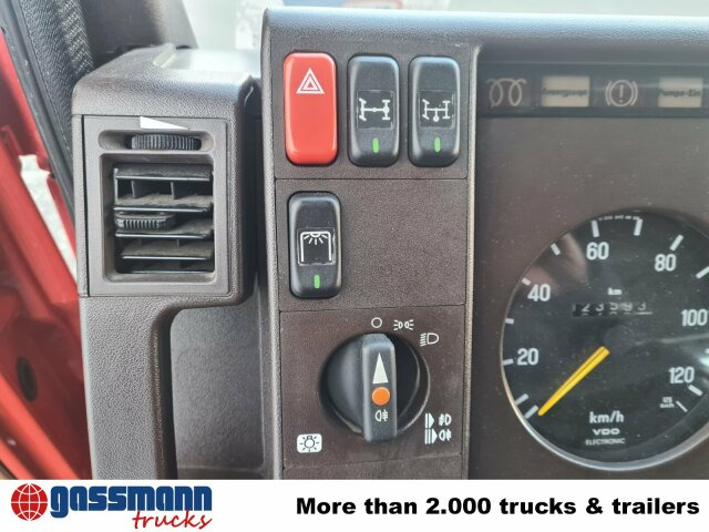 Mercedes-Benz 814 D 4x2 Doka, LF 8/6 - Camion de pompier: photos 5 Mercedes-Benz 814 D 4x2 Doka, LF 8/6 - Camion de pompier: photos 5