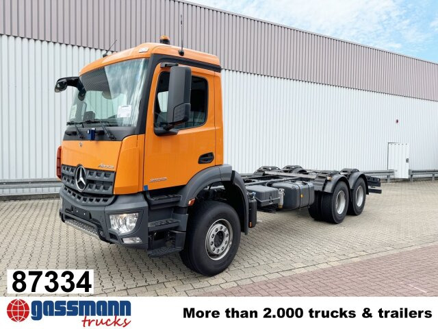 Mercedes-Benz Arocs 2633 6x4, 2x Nebenantrieb - Châssis cabine: photos 1 Mercedes-Benz Arocs 2633 6x4, 2x Nebenantrieb - Châssis cabine: photos 1