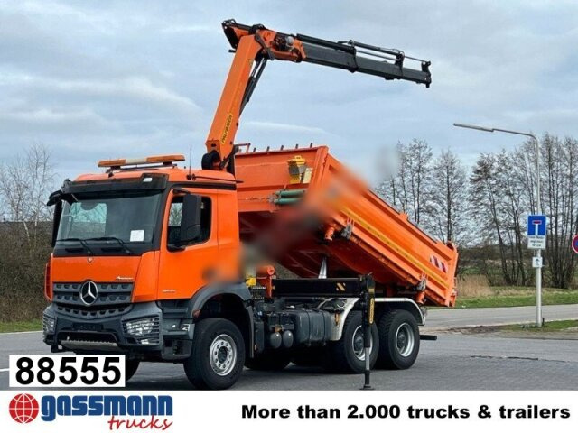 Mercedes-Benz Arocs 2643 K 6x4, Navi, Bordmatik, Kran - Camion benne, Camion grue: photos 1 Mercedes-Benz Arocs 2643 K 6x4, Navi, Bordmatik, Kran - Camion benne, Camion grue: photos 1