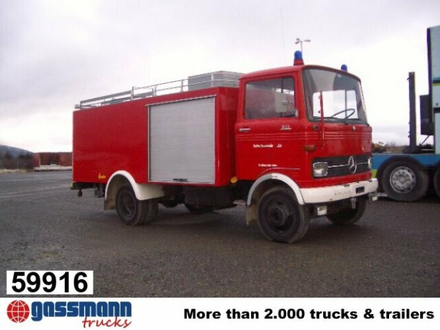 Mercedes-Benz LP 813 4x2 Löschfahrzeug mit Wasserbehälter - Camion de pompier: photos 1 Mercedes-Benz LP 813 4x2 Löschfahrzeug mit Wasserbehälter - Camion de pompier: photos 1