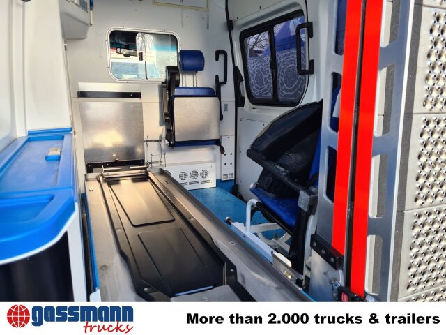 Mercedes-Benz Sprinter 313 CDI 4x2, EEV, Krankenwagen - Fourgon utilitaire: photos 5 Mercedes-Benz Sprinter 313 CDI 4x2, EEV, Krankenwagen - Fourgon utilitaire: photos 5