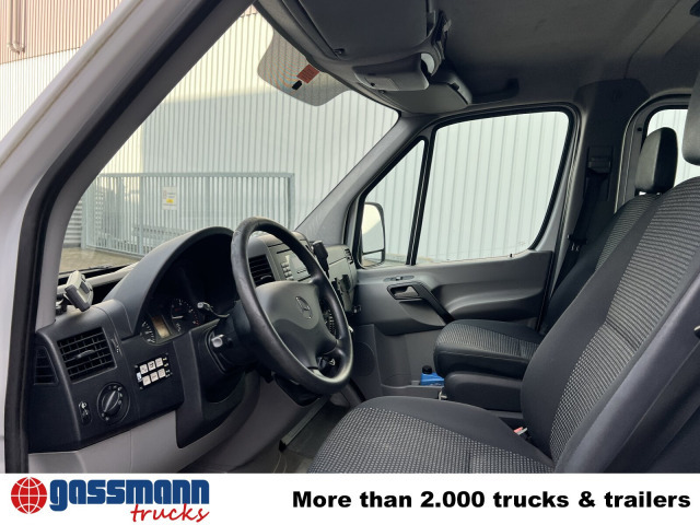 Mercedes-Benz Sprinter 515 4x2 Doka, Kühlkoffer - Camion frigorifique: photos 5 Mercedes-Benz Sprinter 515 4x2 Doka, Kühlkoffer - Camion frigorifique: photos 5