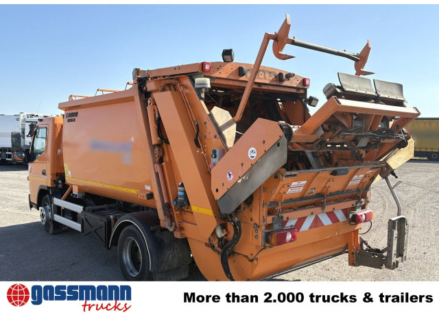 Mitsubishi Fuso 7C18 4x2, Zöller Micro XL 7, Zöller - Balayeuse de voirie: photos 4 Mitsubishi Fuso 7C18 4x2, Zöller Micro XL 7, Zöller - Balayeuse de voirie: photos 4