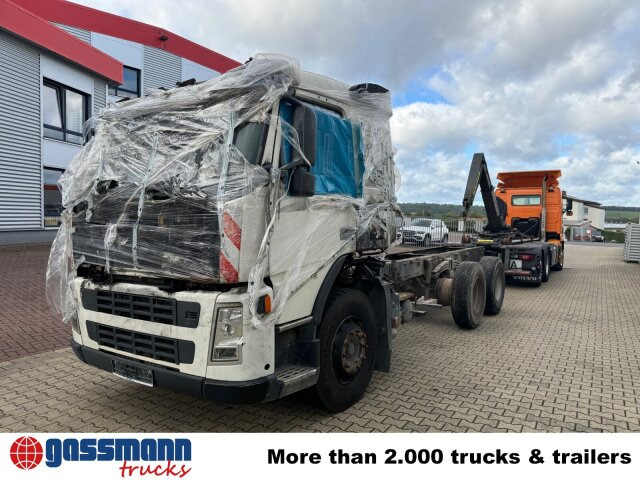 Volvo FM 380 6x4 R mit Brandschaden - Camion benne: photos 5 Volvo FM 380 6x4 R mit Brandschaden - Camion benne: photos 5