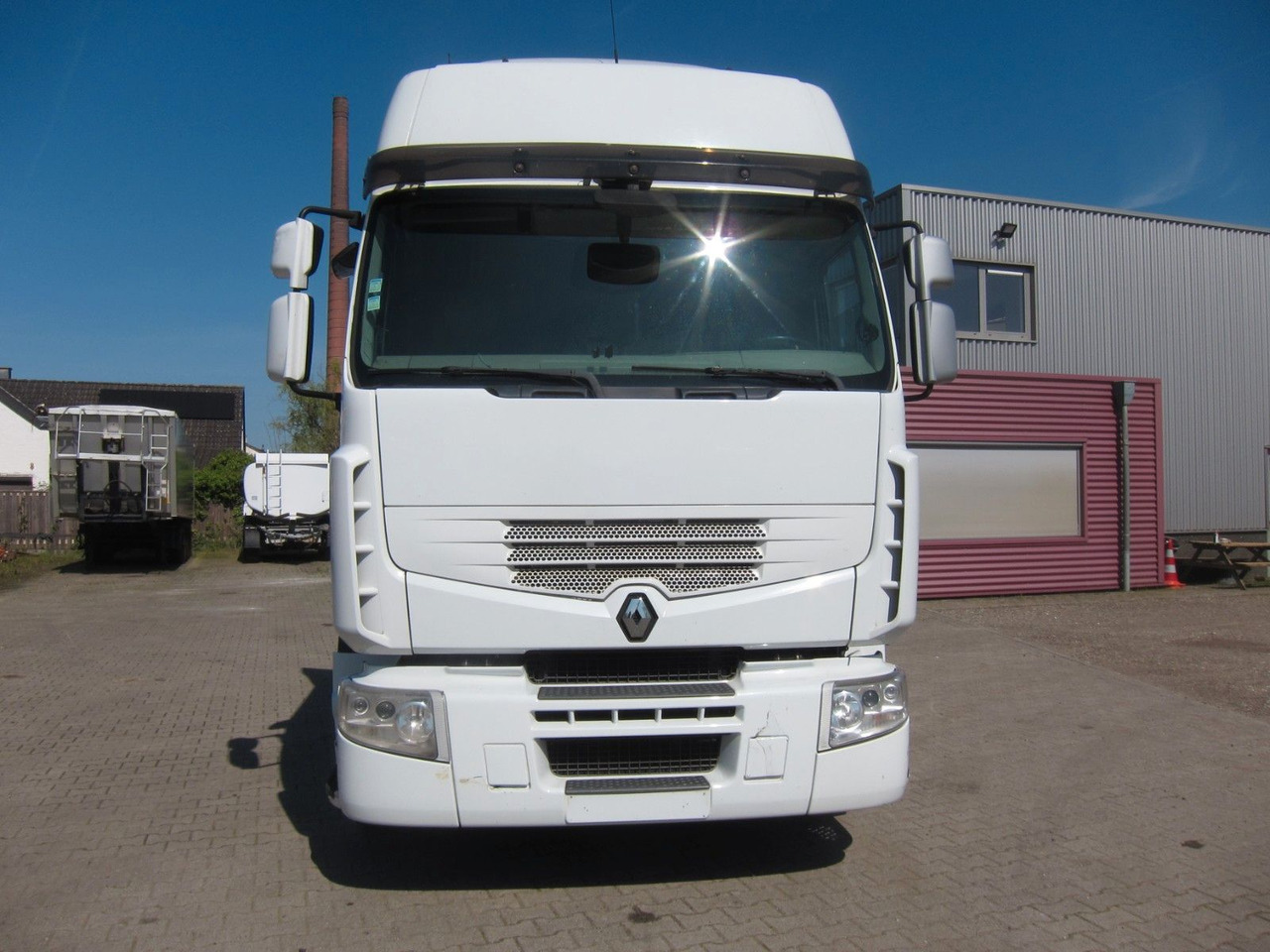 Renault Premium 440 DXI Steel/Air 623000km Belgian Truck - Tracteur routier: photos 2 Renault Premium 440 DXI Steel/Air 623000km Belgian Truck - Tracteur routier: photos 2