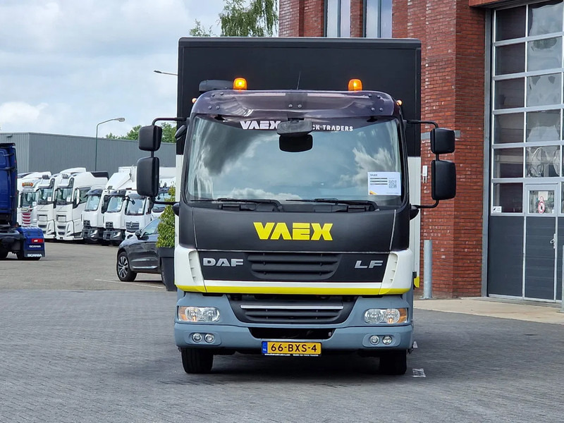 DAF LF 45 .180 4x2 - Workshop truck - Low KM - Good shape - EX VAEX truck - Camion fourgon: photos 2 DAF LF 45 .180 4x2 - Workshop truck - Low KM - Good shape - EX VAEX truck - Camion fourgon: photos 2