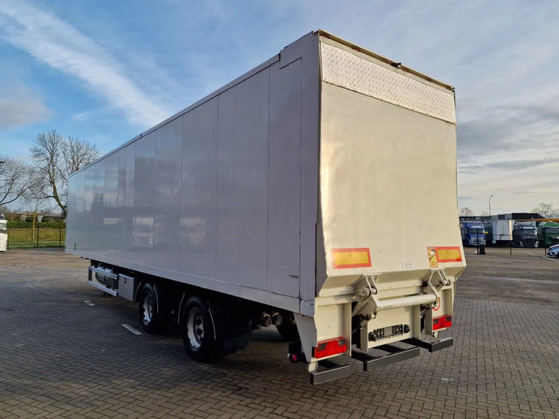GS Meppel Ravenhorst - Chicken Transport - Frigo/Conditioned - Loadlift -Steering axle - Semi-remorque bétaillère: photos 5 GS Meppel Ravenhorst - Chicken Transport - Frigo/Conditioned - Loadlift -Steering axle - Semi-remorque bétaillère: photos 5