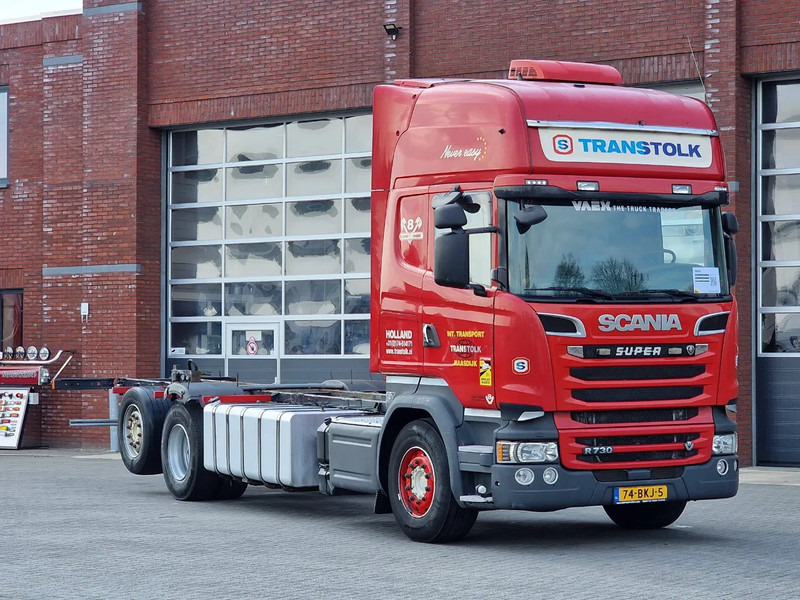 Scania R730 Topline 6x2*4 - Retarder - King of the Road - Night clima - Steering axle - Leather - Châssis cabine: photos 1 Scania R730 Topline 6x2*4 - Retarder - King of the Road - Night clima - Steering axle - Leather - Châssis cabine: photos 1