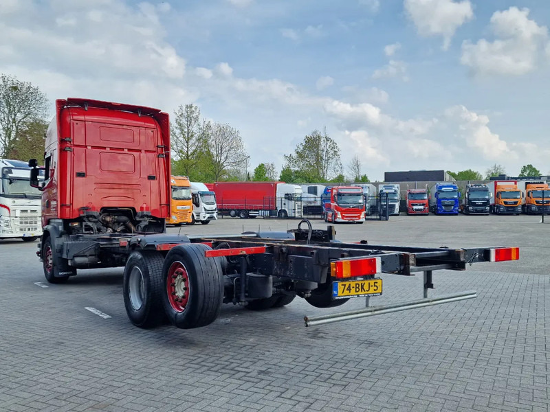 Scania R730 Topline 6x2*4 - Retarder - King of the Road - Night clima - Steering axle - Leather - Châssis cabine: photos 5 Scania R730 Topline 6x2*4 - Retarder - King of the Road - Night clima - Steering axle - Leather - Châssis cabine: photos 5