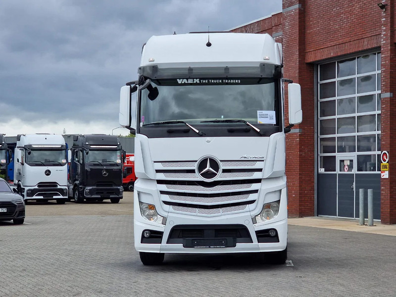 Mercedes-Benz Actros 1851 - 4x2 - Retarder - Steel/air - 2x tank - Fridge - - Tracteur routier: photos 2 Mercedes-Benz Actros 1851 - 4x2 - Retarder - Steel/air - 2x tank - Fridge - - Tracteur routier: photos 2
