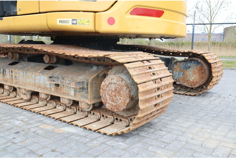 Pelle sur chenille Caterpillar 315 07B | ROTOTILT | BUCKET | DOZERBLADE: photos 10