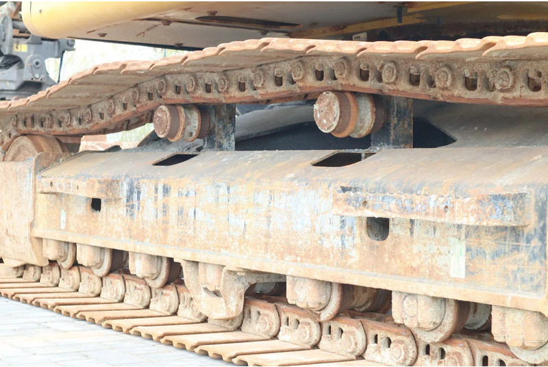 Pelle sur chenille Caterpillar 315 07B | ROTOTILT | BUCKET | DOZERBLADE: photos 11