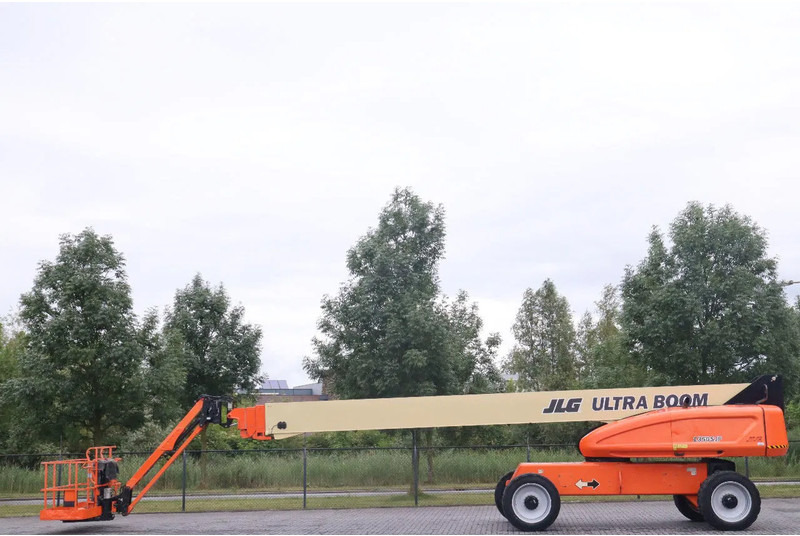 JLG 1350 SJP ULTRABOOM | 43.3 METER | 1 OWNER - Nacelle télescopique: photos 1 JLG 1350 SJP ULTRABOOM | 43.3 METER | 1 OWNER - Nacelle télescopique: photos 1