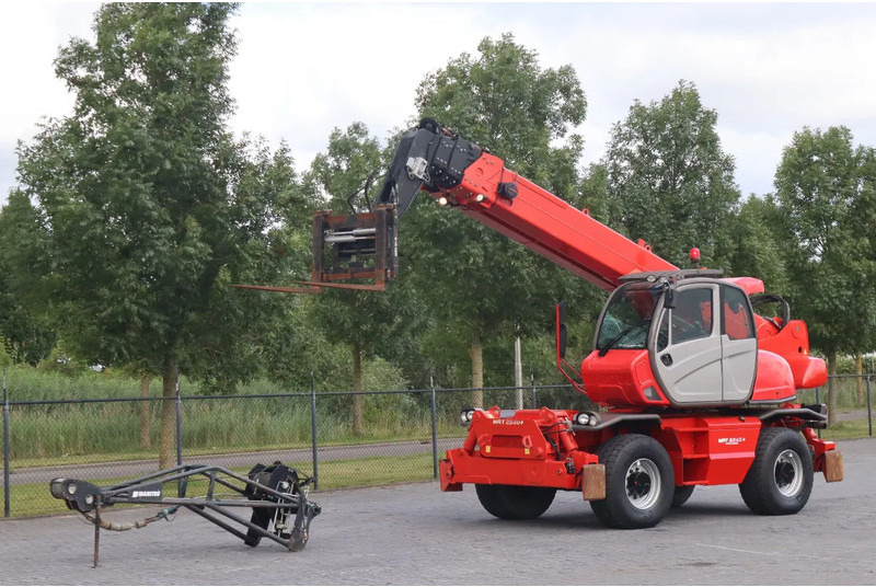 Manitou MRT 2540+ PRIVILEGE | HYDR. FORKS | REMOTE CTRL | PT1500 WINCH - Chargeuse: photos 2 Manitou MRT 2540+ PRIVILEGE | HYDR. FORKS | REMOTE CTRL | PT1500 WINCH - Chargeuse: photos 2