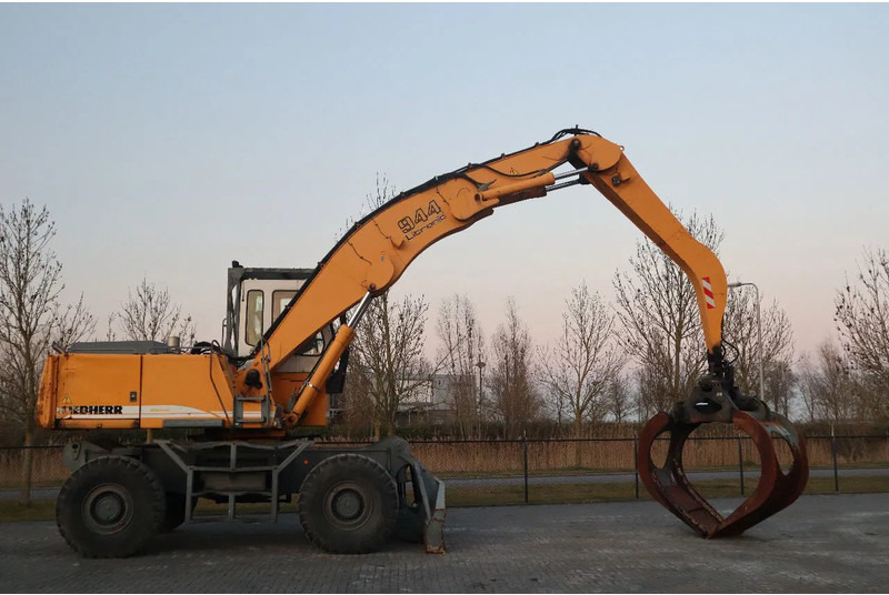 Liebherr A944 B HD | LOG GRAPPLE | HOLZGREIFER | TIMBER - Matériel forestier: photos 4 Liebherr A944 B HD | LOG GRAPPLE | HOLZGREIFER | TIMBER - Matériel forestier: photos 4