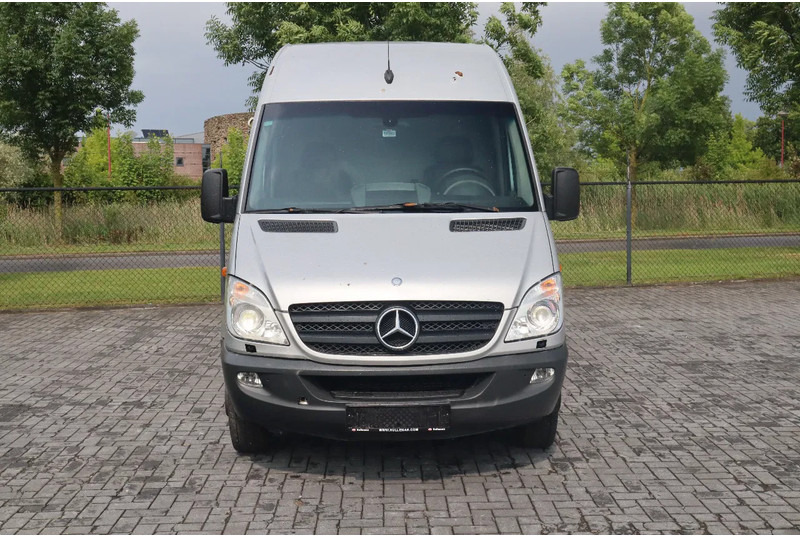 Mercedes-Benz Sprinter 516 | 4X2 | MOBILE WORKSHOP | WERKSTATT | SERVICE VAN - Fourgon utilitaire: photos 2 Mercedes-Benz Sprinter 516 | 4X2 | MOBILE WORKSHOP | WERKSTATT | SERVICE VAN - Fourgon utilitaire: photos 2