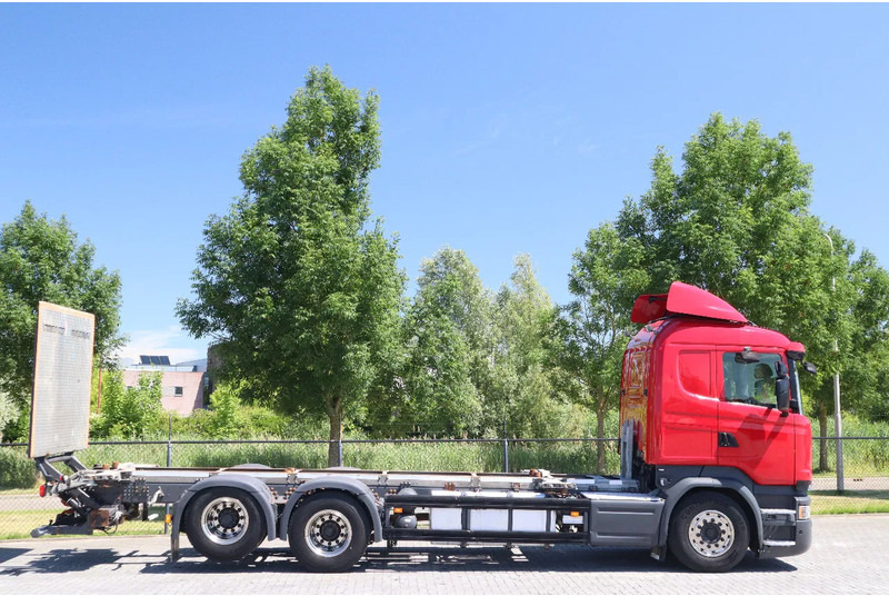 Scania R580 V8 | 6X2 | BDF | RETARDER | TAILLIFT | EURO 6 - Camion porte-conteneur/ Caisse mobile: photos 4 Scania R580 V8 | 6X2 | BDF | RETARDER | TAILLIFT | EURO 6 - Camion porte-conteneur/ Caisse mobile: photos 4