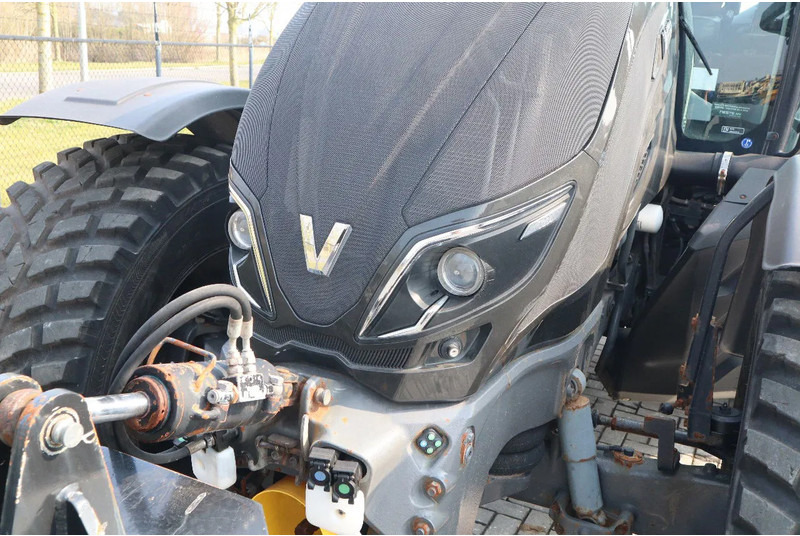 Tracteur agricole Valtra T234 D UNLIMITED | FRONT PTO | 53 KM/H | FULL OPTION: photos 10