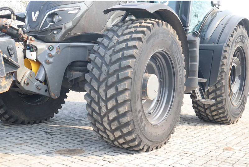 Tracteur agricole Valtra T234 D UNLIMITED | FRONT PTO | 53 KM/H | FULL OPTION: photos 8