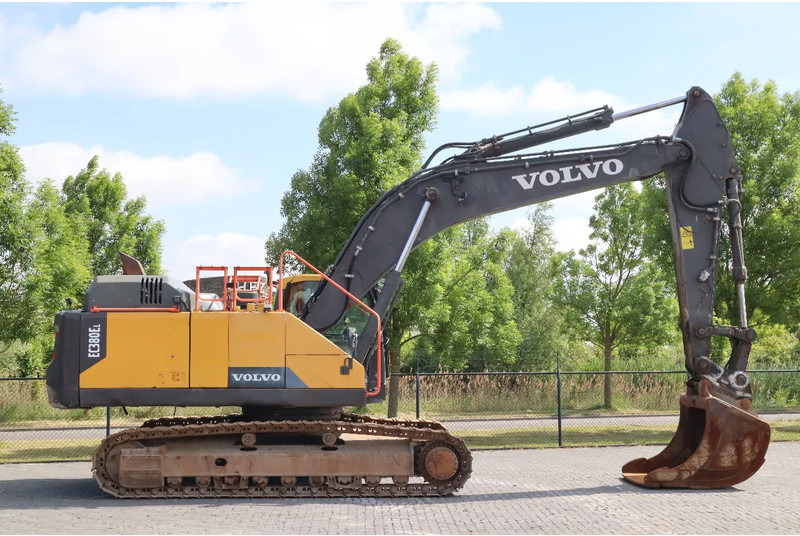 Volvo EC380EL | EC 380 EL | BUCKET | QUICK COUPLER - Pelle sur chenille: photos 4 Volvo EC380EL | EC 380 EL | BUCKET | QUICK COUPLER - Pelle sur chenille: photos 4