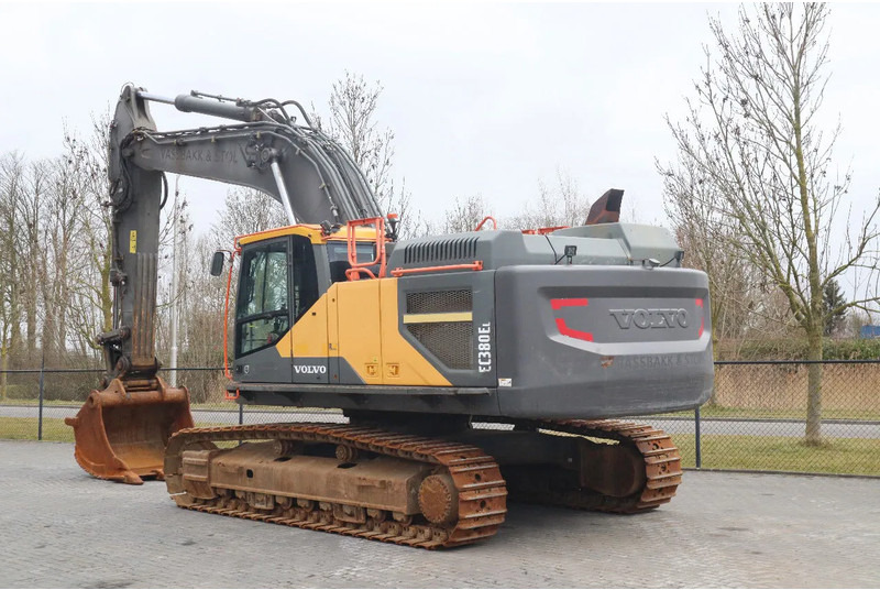 Volvo EC380EL | EC 380 EL | BUCKET | QUICK COUPLER - Pelle sur chenille: photos 3 Volvo EC380EL | EC 380 EL | BUCKET | QUICK COUPLER - Pelle sur chenille: photos 3