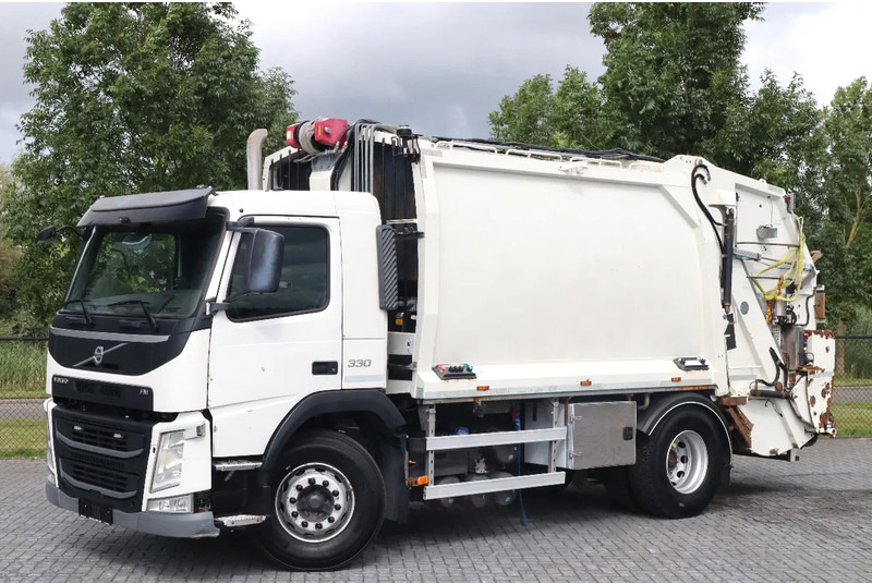Volvo FM 330 | 6X2 | NORBA RL300 | WINCH | GARBAGE | EURO 6 - Benne à ordures ménagères: photos 1 Volvo FM 330 | 6X2 | NORBA RL300 | WINCH | GARBAGE | EURO 6 - Benne à ordures ménagères: photos 1