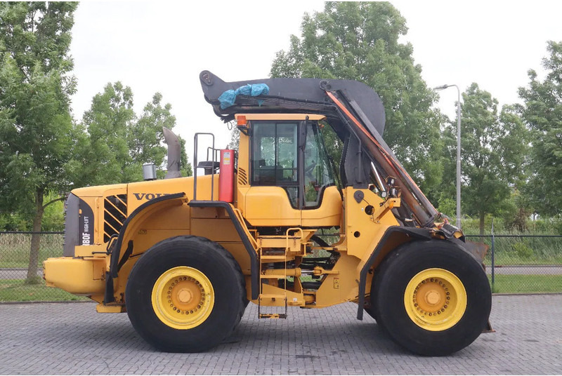 Volvo L180 F HL | HIGH-LIFT | LOG STACKER | HOLZ GRAPPLE - Chargeuse sur pneus: photos 4 Volvo L180 F HL | HIGH-LIFT | LOG STACKER | HOLZ GRAPPLE - Chargeuse sur pneus: photos 4