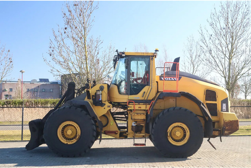 Volvo L180H | L 180 H | CDC | BSS | QUICK COUPLER | NEW TIRES - Chargeuse sur pneus: photos 1 Volvo L180H | L 180 H | CDC | BSS | QUICK COUPLER | NEW TIRES - Chargeuse sur pneus: photos 1