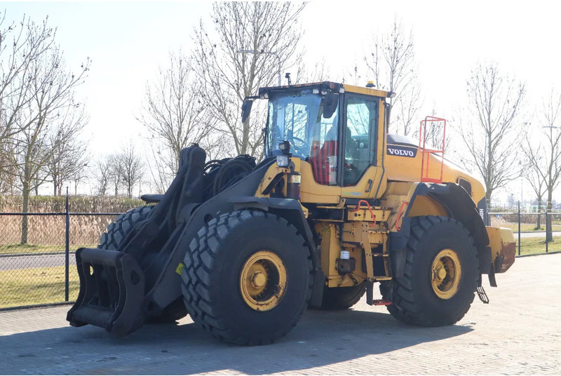 Volvo L180H | L 180 H | CDC | BSS | QUICK COUPLER | NEW TIRES - Chargeuse sur pneus: photos 2 Volvo L180H | L 180 H | CDC | BSS | QUICK COUPLER | NEW TIRES - Chargeuse sur pneus: photos 2