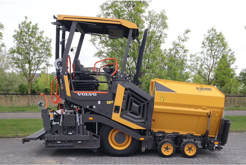 Volvo P2870 D ABG | ASPHALT PAVER | NEW / UNUSED | BOMAG BF300 - Travaux routiers: photos 4 Volvo P2870 D ABG | ASPHALT PAVER | NEW / UNUSED | BOMAG BF300 - Travaux routiers: photos 4